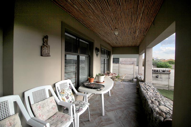 3 Bedroom Property for Sale in Reebok Western Cape